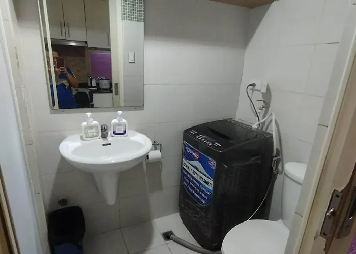 Sea Residences Staycation Near Moa Manila
